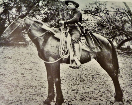 Items belonging to 1st 20th Century Hispanic Texas Ranger donated