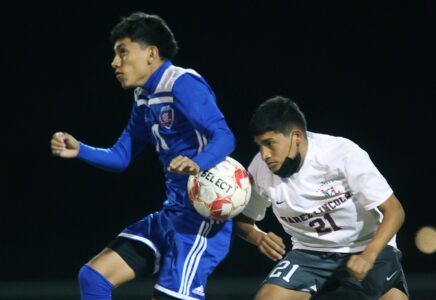 Edinburg Vela's Hinojosa named to 2021 Whataburger Super Team