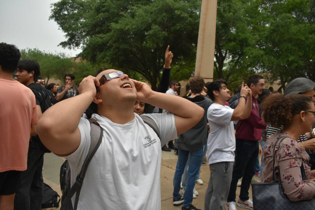 Clouds clouds go away, there’s an eclipse today: Hundreds gather at UTRGV Sundial