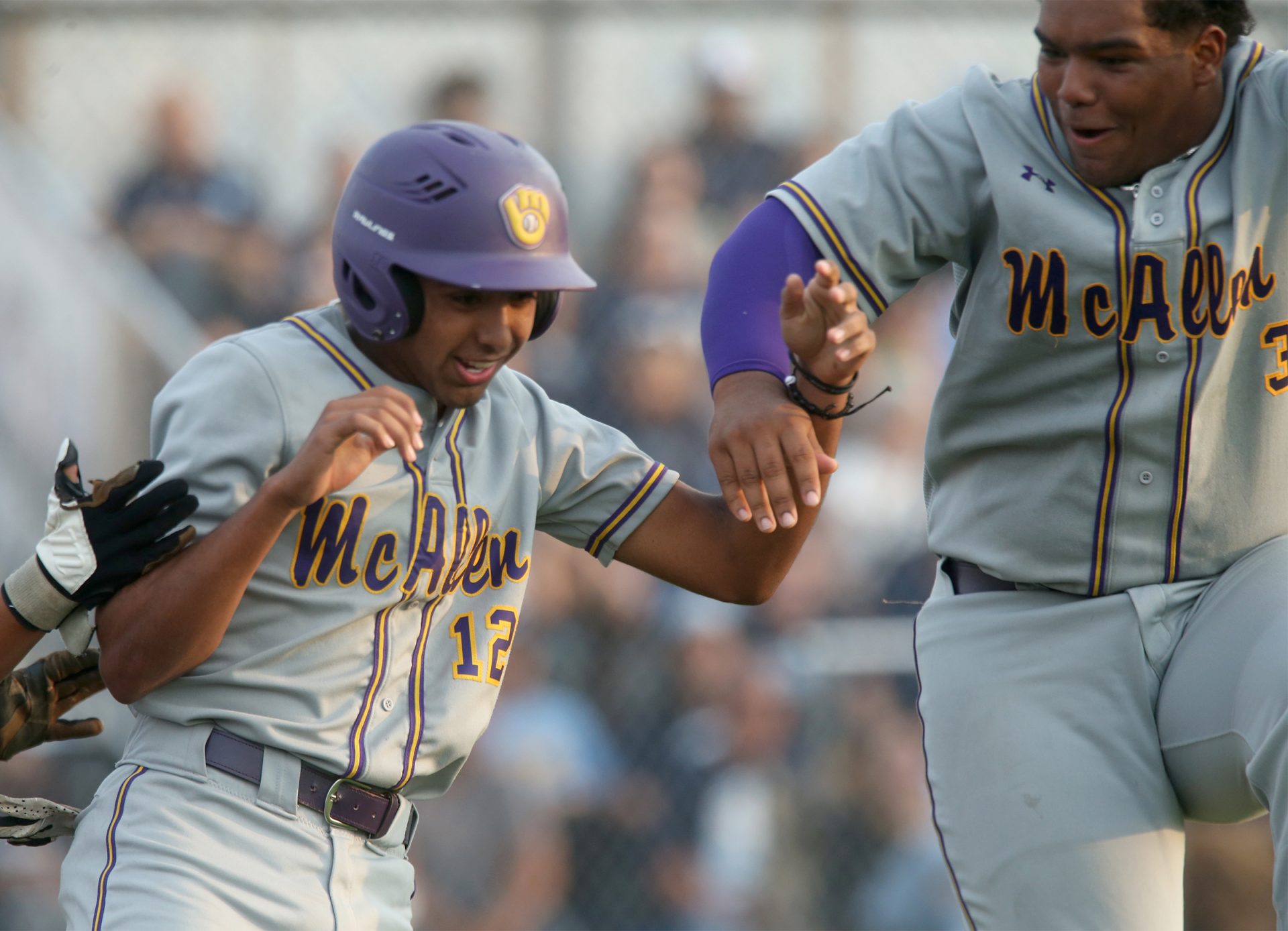 Palacios efficient, effective as McHi wins Game 1 against Memorial