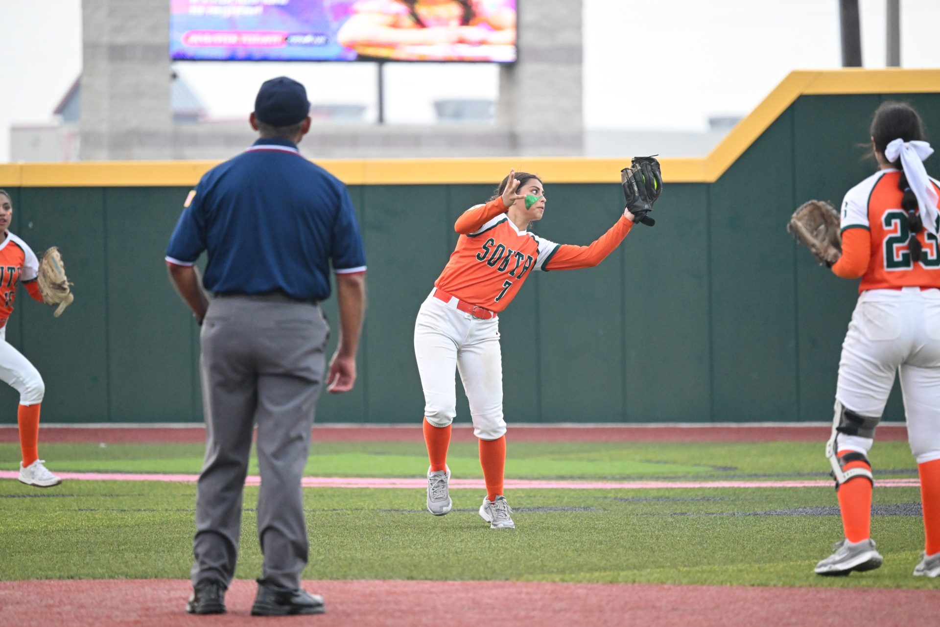 Harlingen South drops close Game 1 to Leander