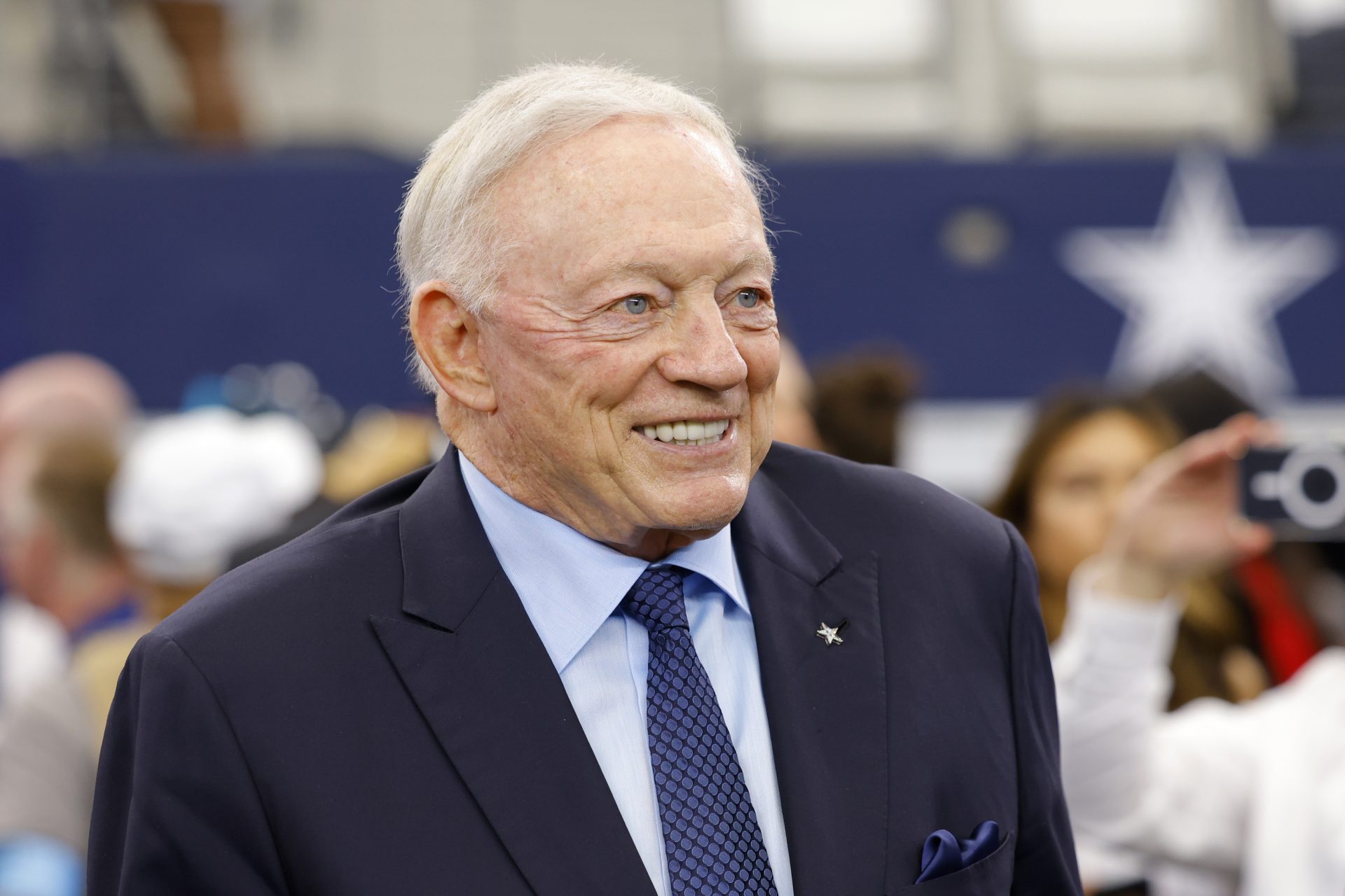 Everything Cowboys owner Jerry Jones said in tense exchange with radio hosts